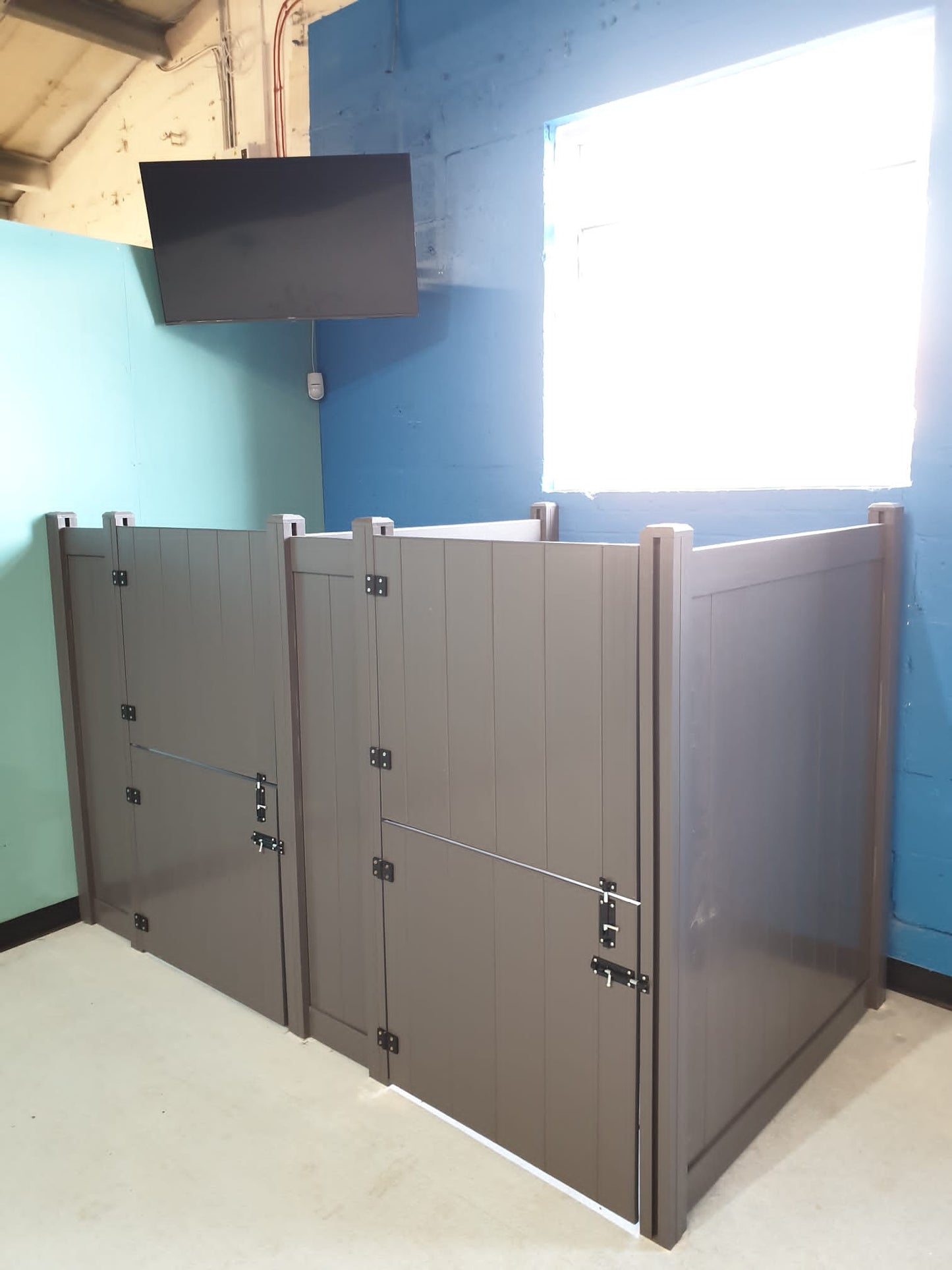 Doggy Daycare Fences and Partitions