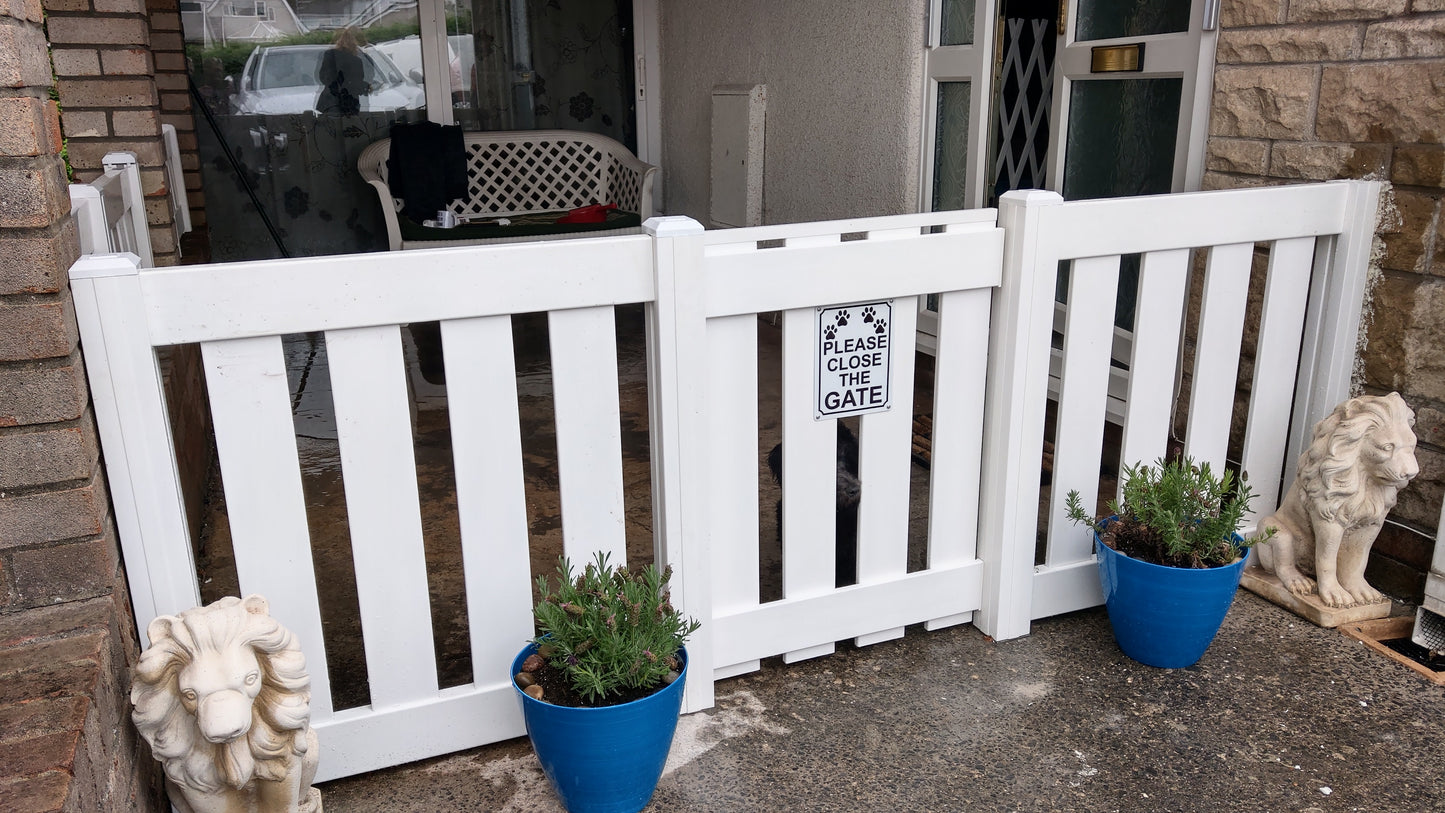 Plastic Picket Fencing