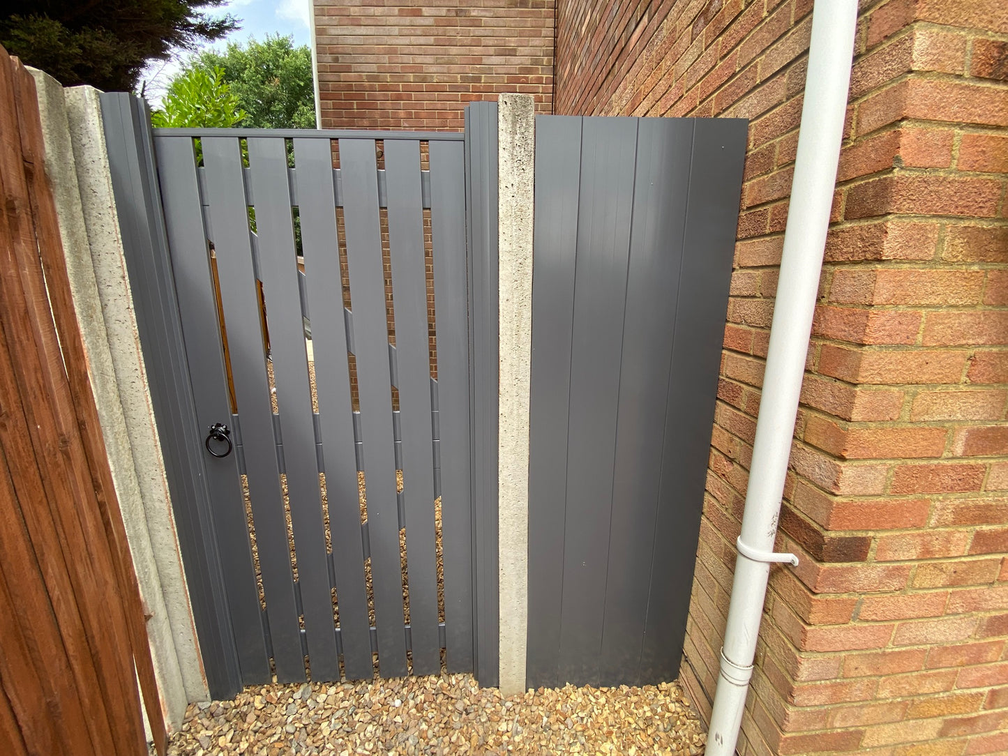 Plastic Slatted Side Gate Full Screen | W: 901 - 1200mm, H: 1800mm | Flat Top