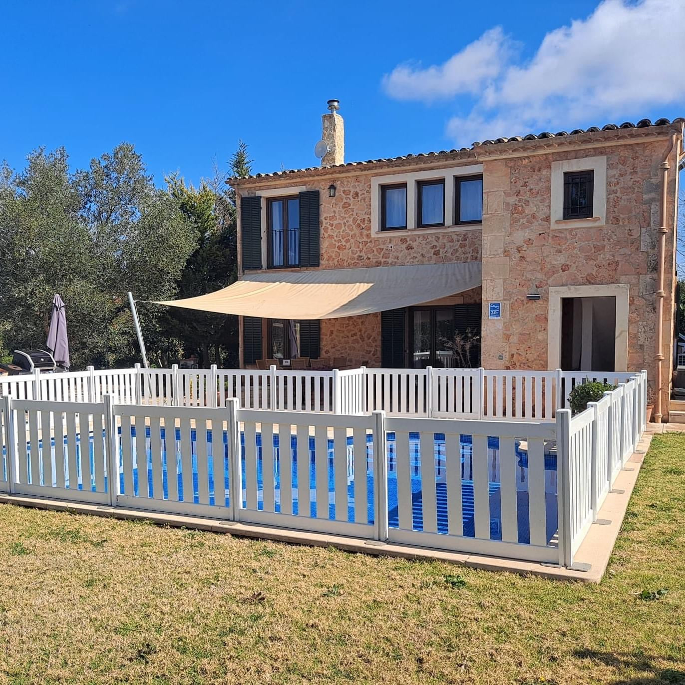 Swimming Pool Fencing