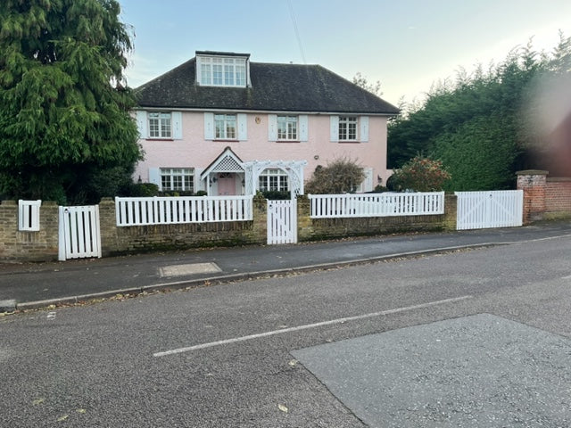 Plastic Picket Fencing