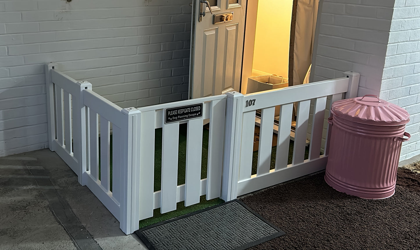 Plastic Picket Fencing
