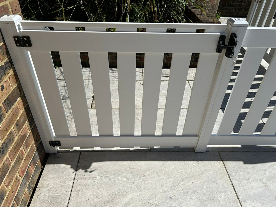 Vertical Poly Gate Plastic Garden Gates | PVC Gates | Tekplas