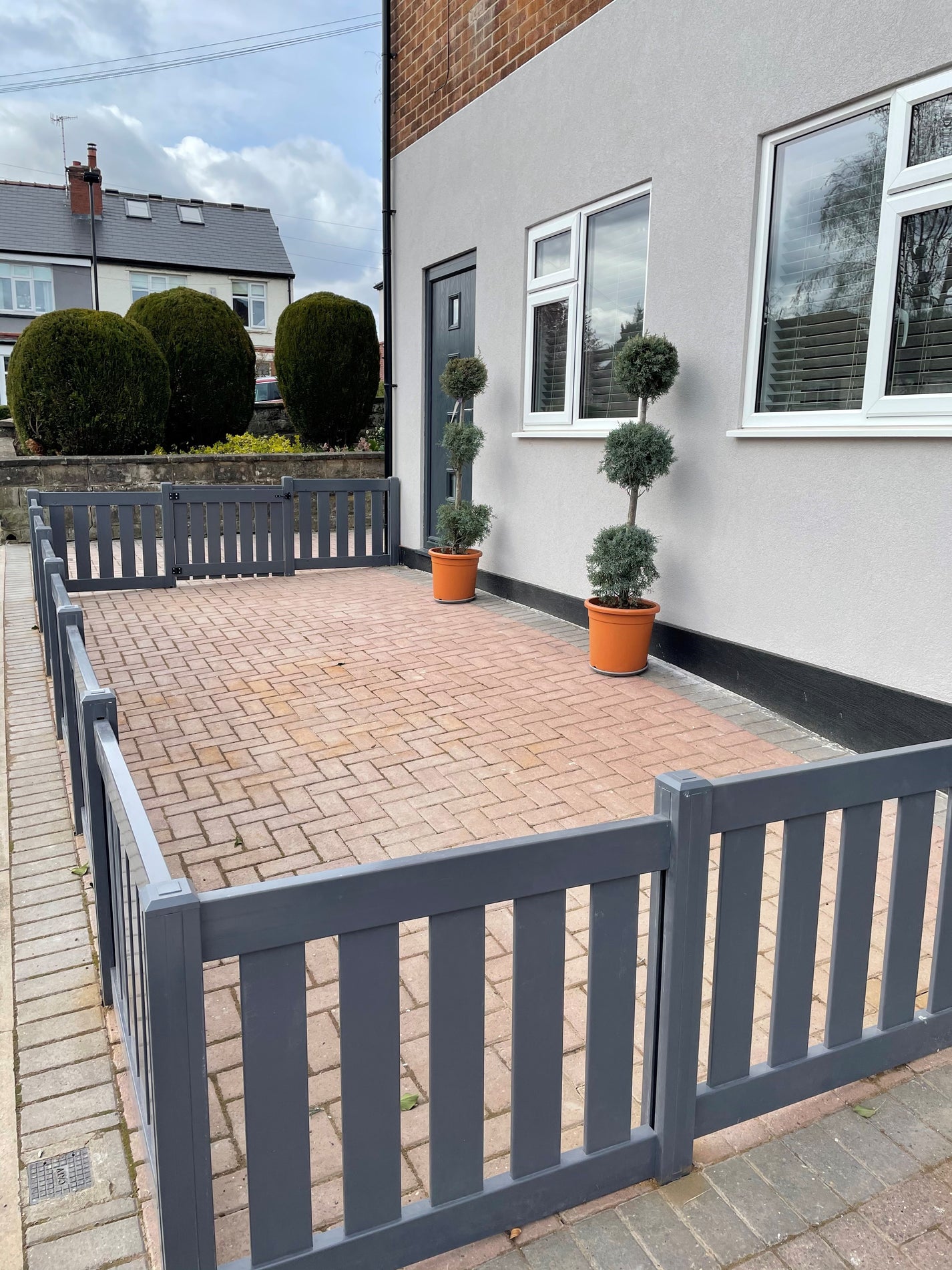 Plastic Picket Fencing Panels UK Delivery Tekplas